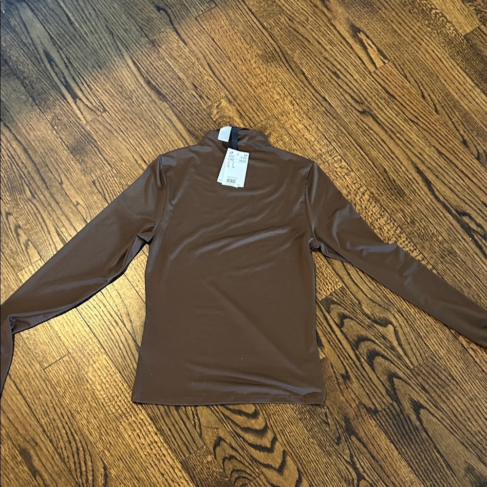 H&M Brown Long Sleeve Top